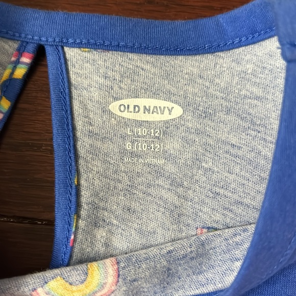 3/4 sleeves, never worn, still has original tag - Picture 2 of 4